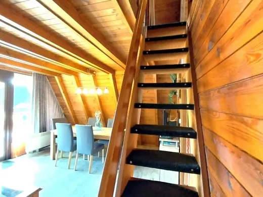 Treppe ins OG