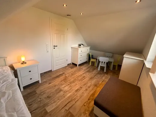 Schlafzimmer 3 im OG mit Tandembett